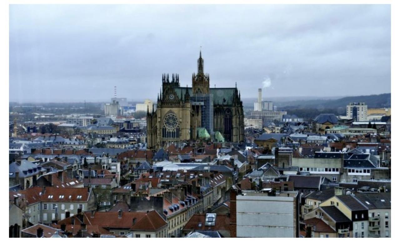 Mon Spacieux Studio Parking Un-Sejour-A-Part Saint-Julien-les-Metz ภายนอก รูปภาพ